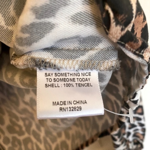 LPA Dolman Wrap Top - Picture 8 of 8